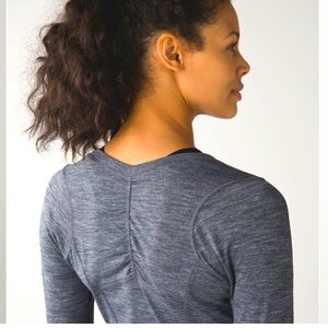 5 mile long sleeve lululemon top gray black